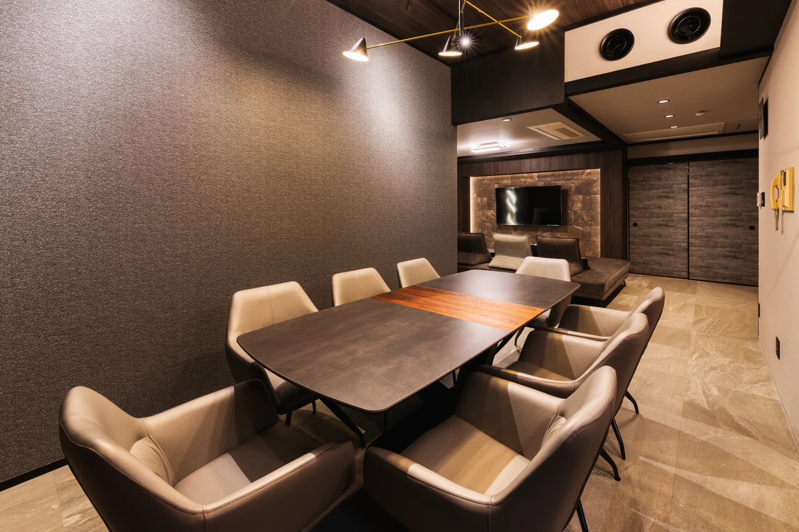 最上階オーナーズルーム改装 民泊